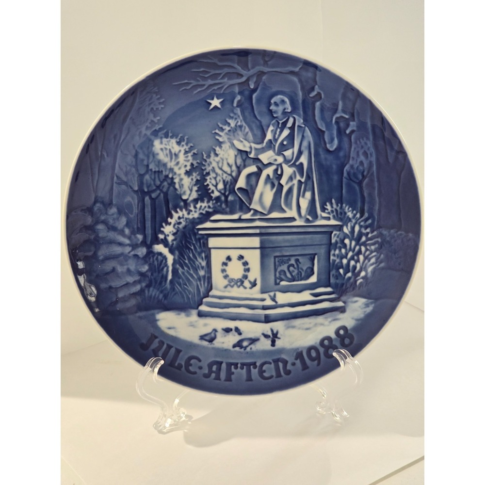 1988 Bing & Grondahl Annual Christmas Plate - The Kings Garden
